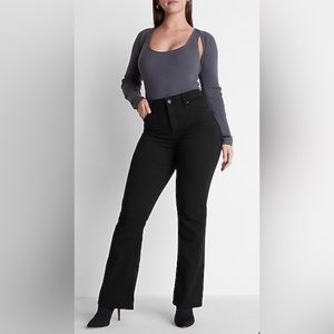 Express Mid Rise Bootcut/Flare Jeans Black- Size 2Short NWT